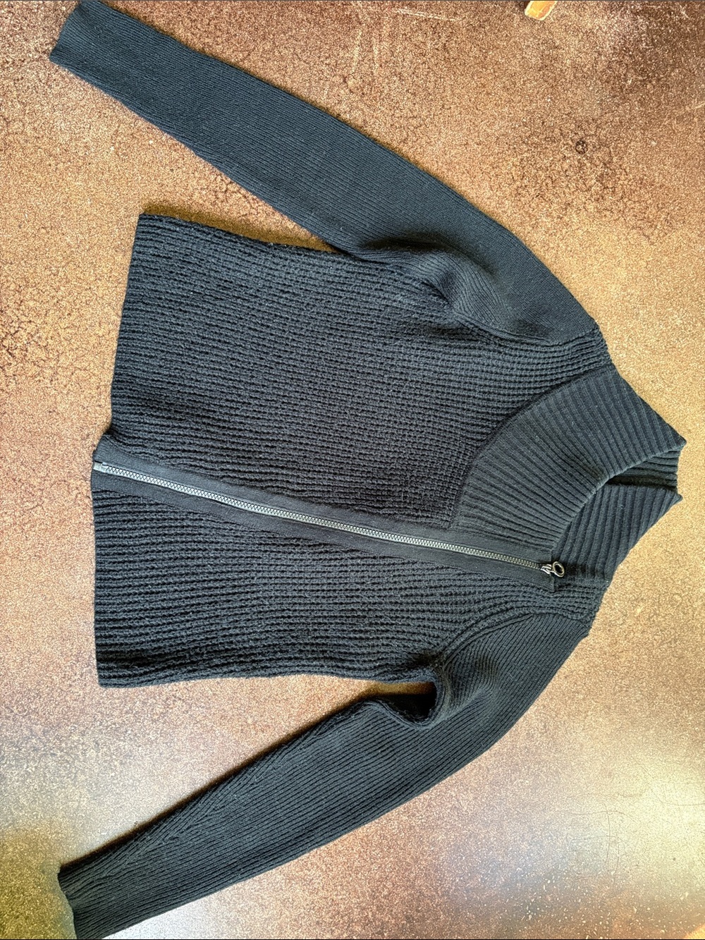 Löle zip-up sweater